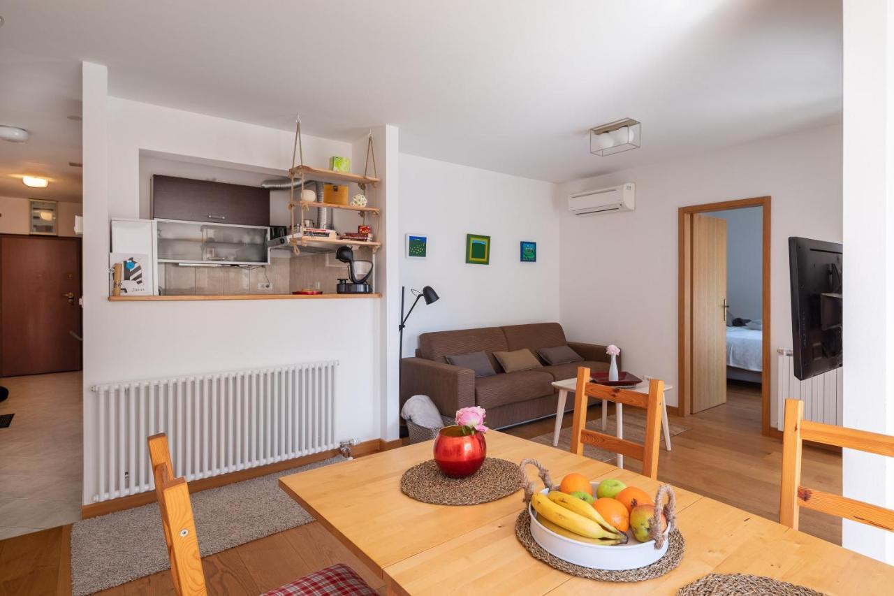Apartment Zenta *
